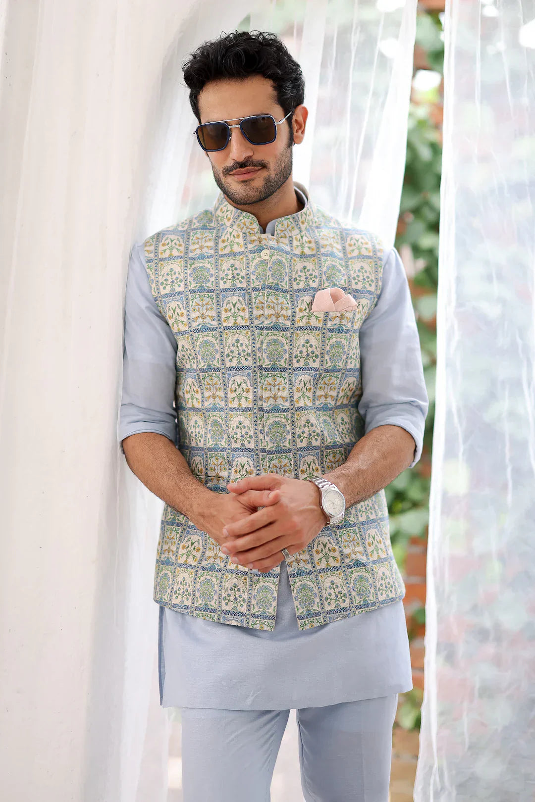 Riwaaz Kurta's Sky Blue Floral Printed Jacket And Kurta Set For Men's