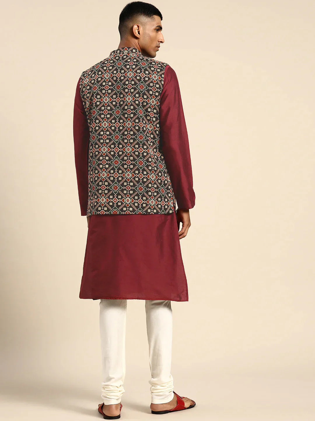 Riwaaz Kurta's Red And Black Printed Jacket And Kurta Set For Men's
