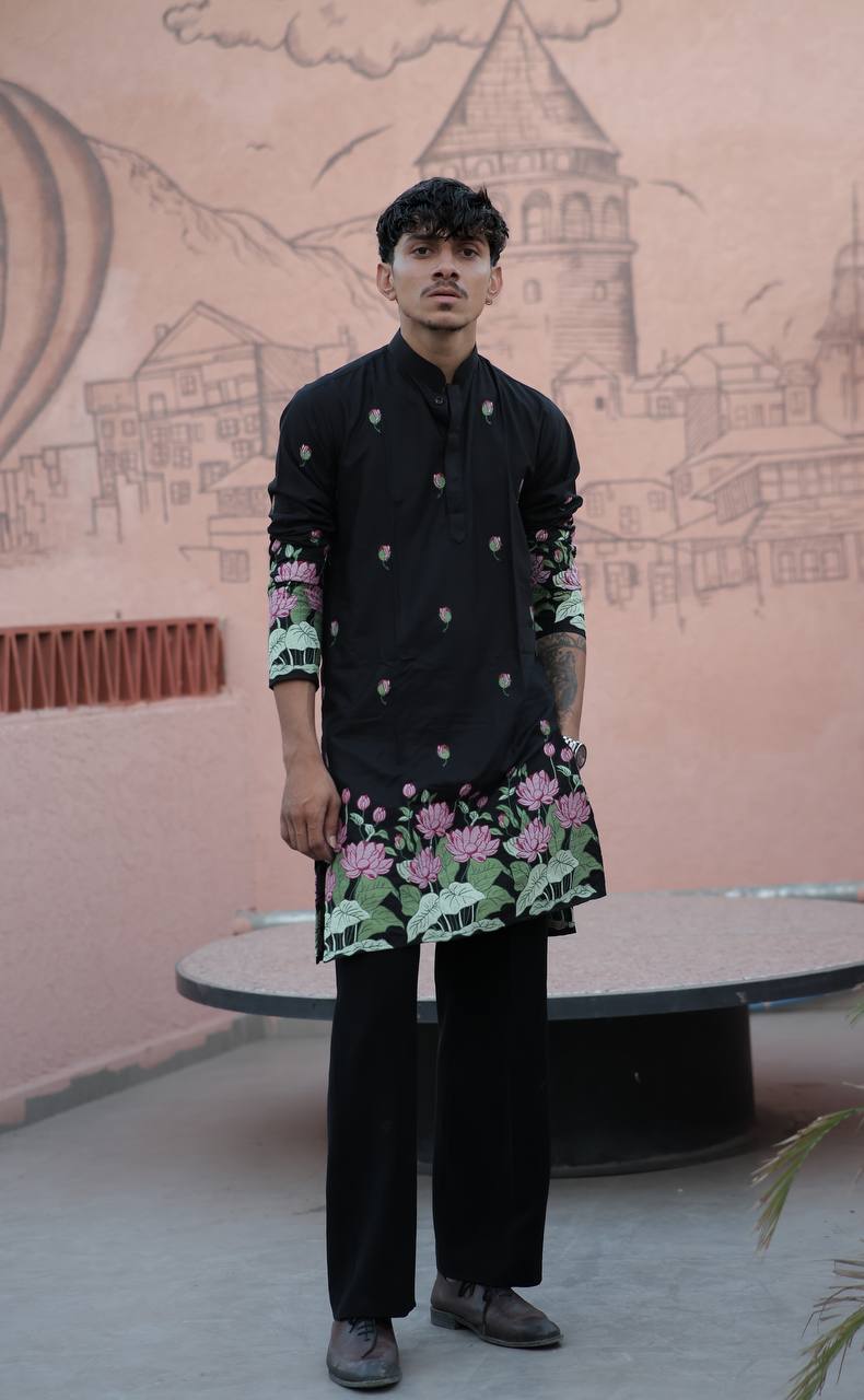 BLACK PINK LOTUS HEAVY FLORAL EMBROIDERED KURTA WITH PAJAMA