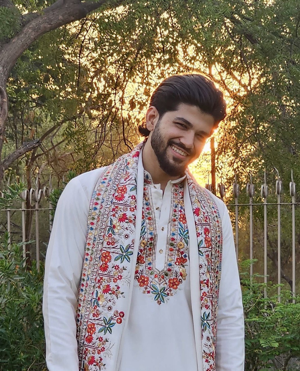OFF WHITE HEAVY EMBROIDERED WORK KURTA PAJAMA AND DUPATTA SET FOR MEN'S